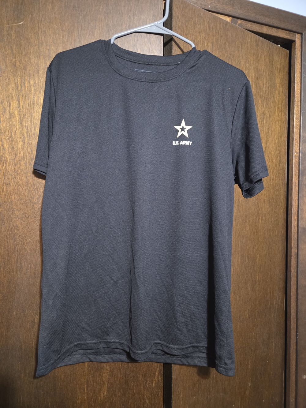 U.S. Army Men's Black Star Logo Performance T-Shirt